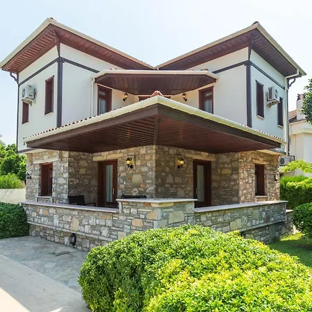Celik Villa